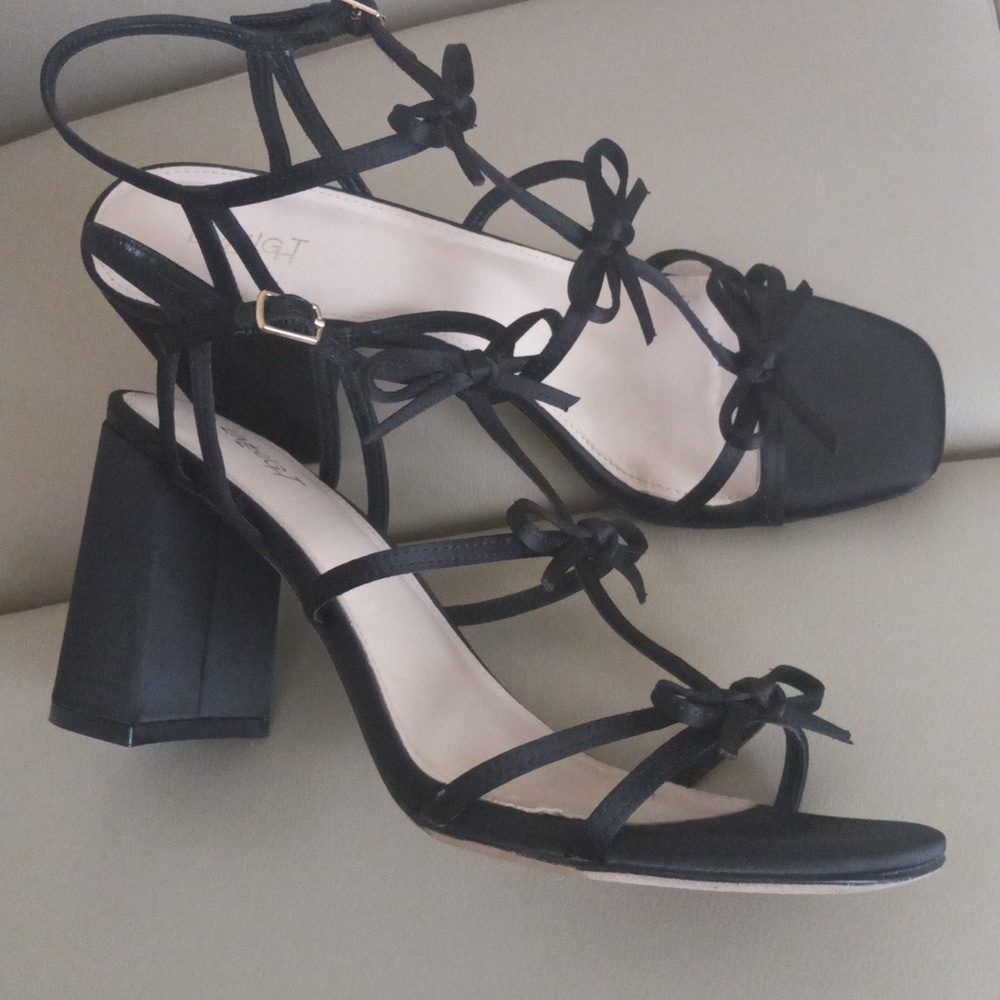 Limelight Black Bow Strappy Block Heel Sandals Size 11 - Picture 14 of 16